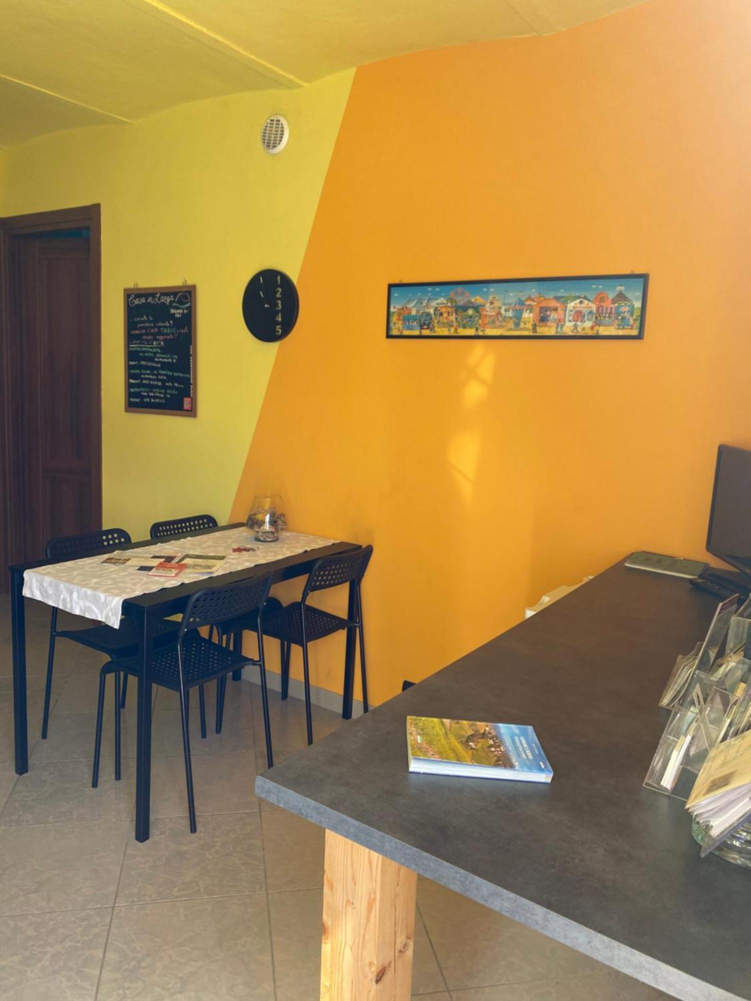 Casa In Langa Apartment อัลบา ภายนอก รูปภาพ