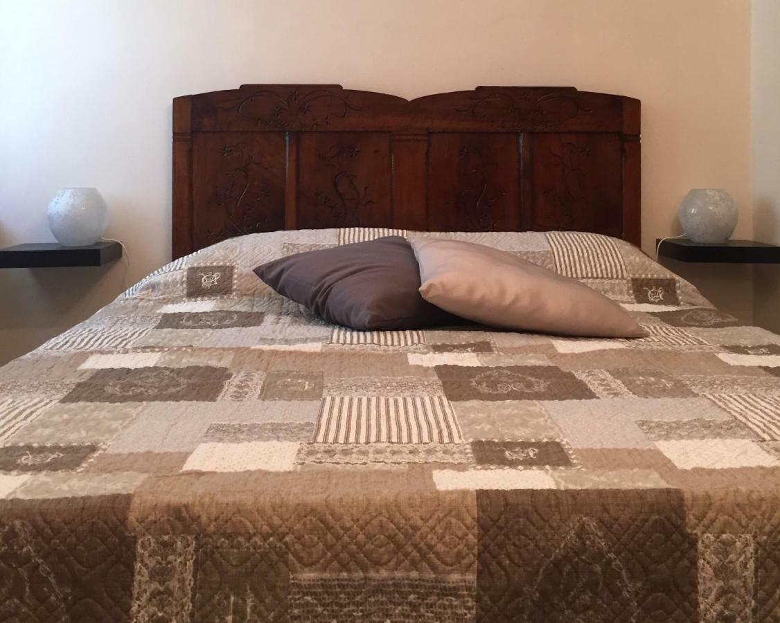 Casa In Langa Apartment อัลบา ภายนอก รูปภาพ