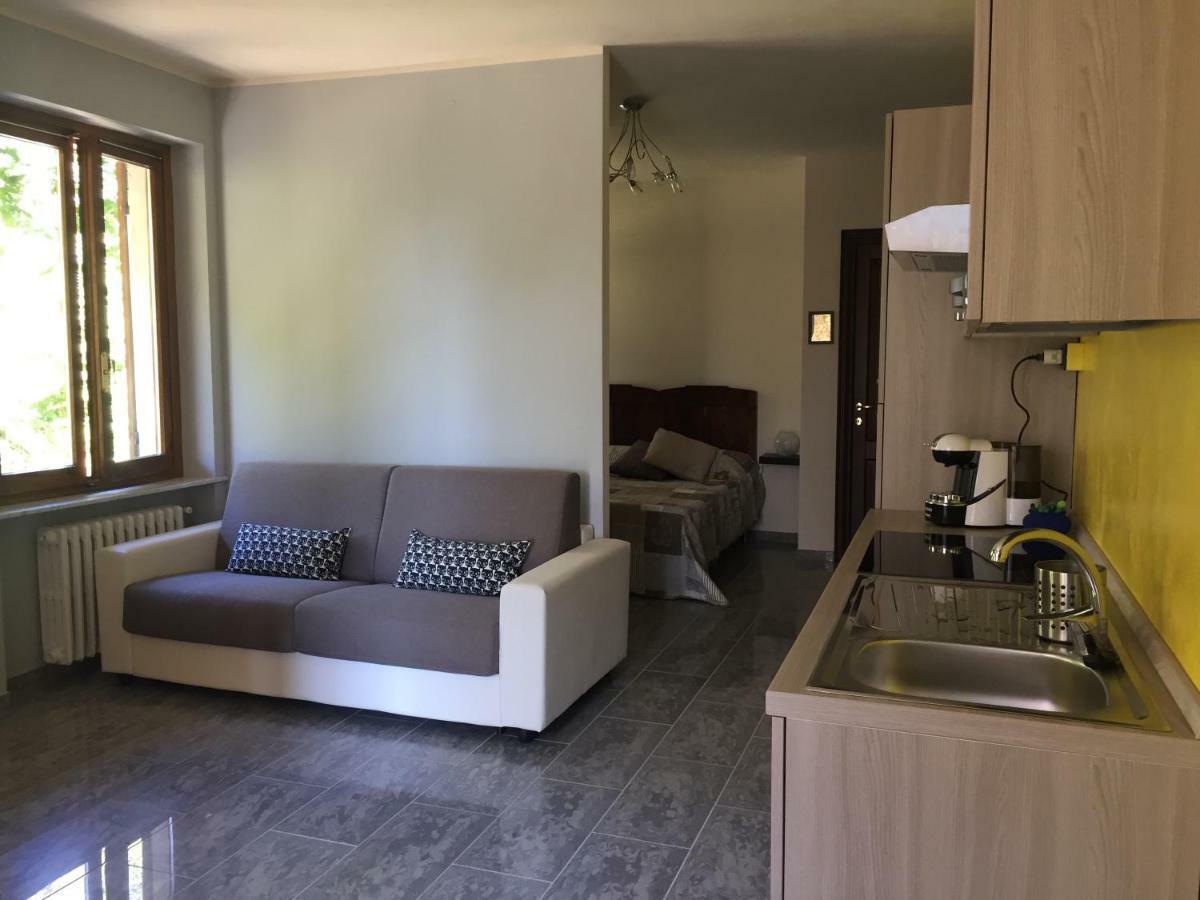 Casa In Langa Apartment อัลบา ภายนอก รูปภาพ