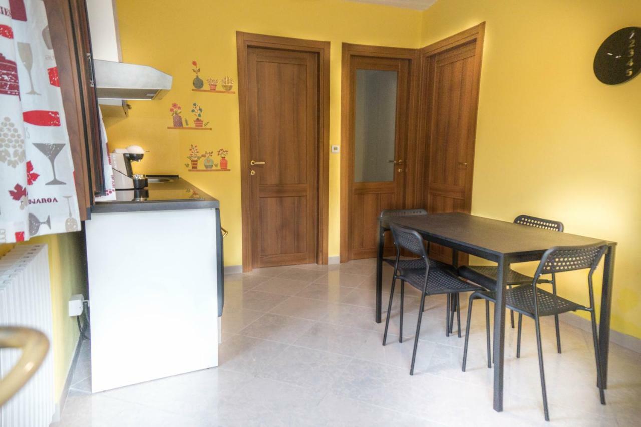 Casa In Langa Apartment อัลบา ภายนอก รูปภาพ